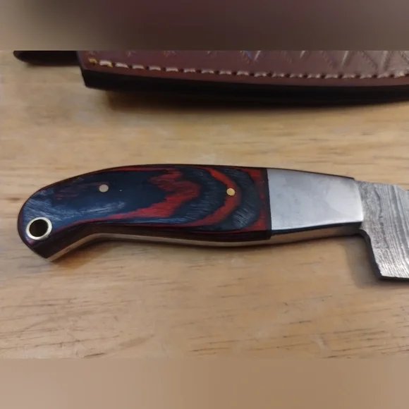 New Men's Handmade Damascus Steel Knife w/ Sheath | Hunting Camping Fixed Blade - Picture 6 of 11